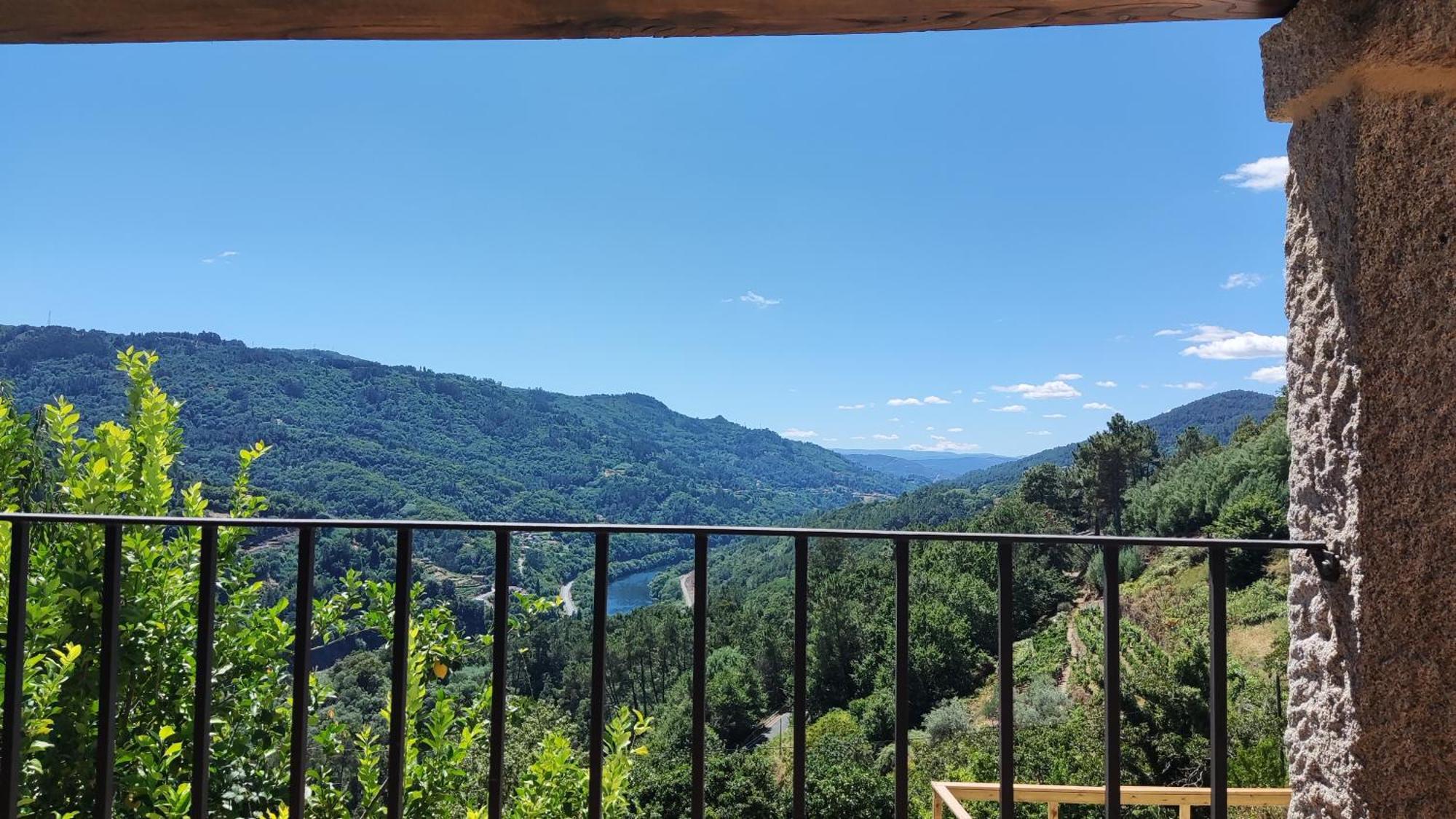 Xiravai-Ribeira Sacra Villa Peares Dış mekan fotoğraf